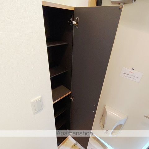 アンプルールフェールKOKIの内装写真