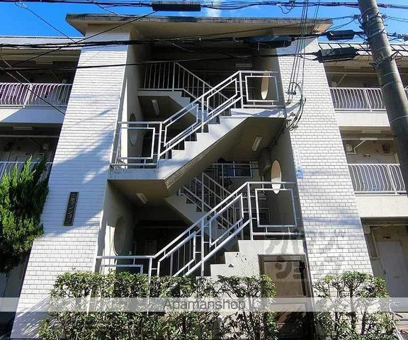 大宅マンションの外観写真