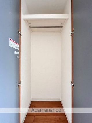 東京都八王子市石川町[1K/28.89m2]の収納