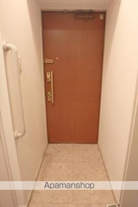ラクラス新御徒町[1LDK/38.45m2]の玄関