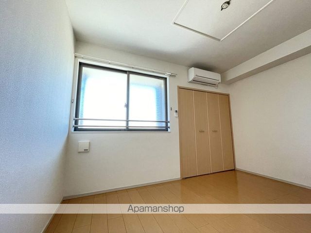IT・PLACE IIの内装写真