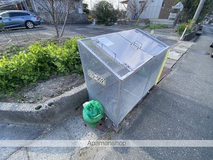 メゾンフジ[2LDK/57m2]の共用部2