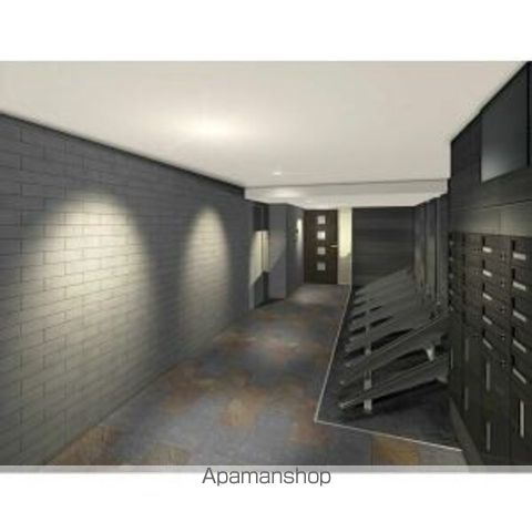 QUADOR今池EASTの玄関写真