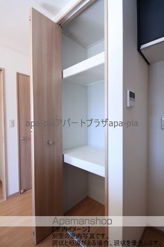 クレール・シャンブル IIの内装写真