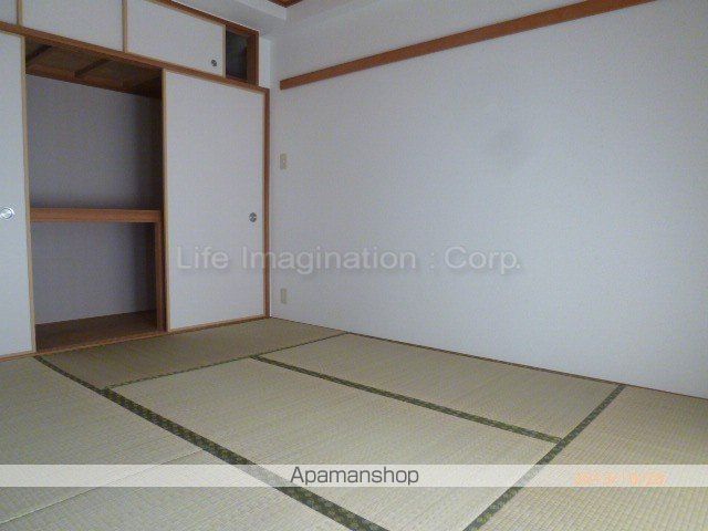 グレーシィ栗東オーブの内装写真