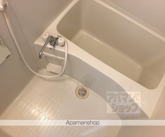 サンクスパレ千代原の内装写真