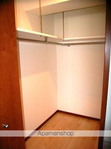 ロイヤルパークス千種の内装写真
