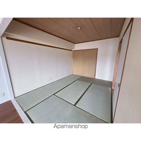ヴイラージュ歌里の内装写真
