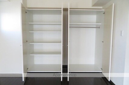 ヴィアーレ勾当台Ⅱ[1R/41.91m2]の収納