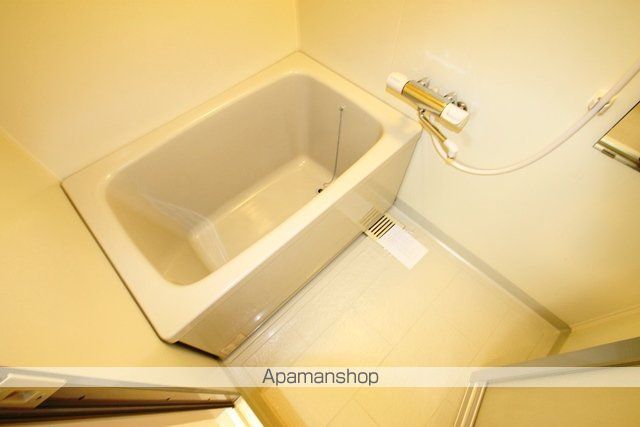 ミレニアムの内装写真