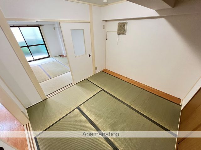 メゾン大和枚岡の内装写真