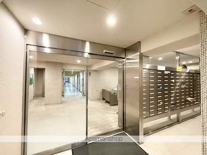インペリアルお茶の水[1R/14.84m2]のエントランス