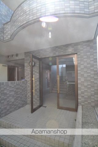 エステートNの玄関写真