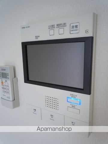 LADOUCEURNISHITEMMAの内装写真