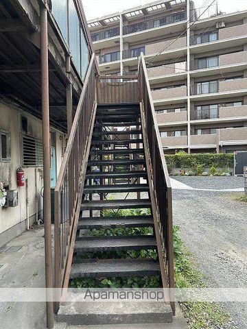 まことレジデンスの玄関写真
