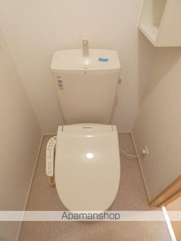 ラハナIIの内装写真