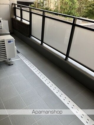 ザ・パークハウス千代田六番町[3LDK/84.37m2]のバルコニー