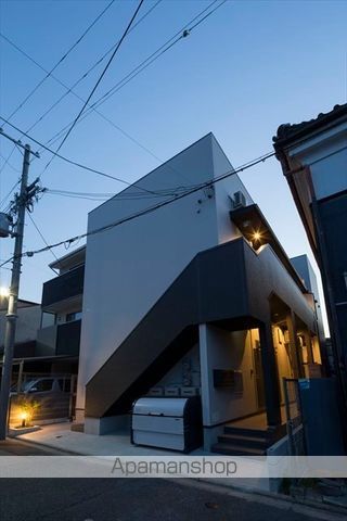 CRESCENTの内装写真