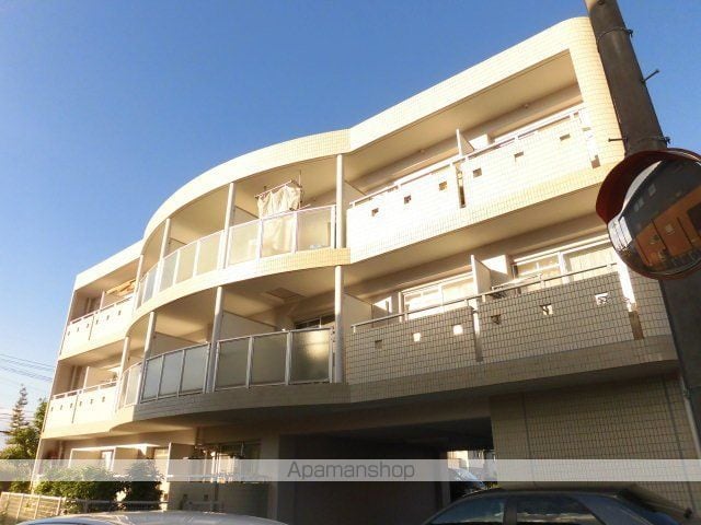 シャンポール長久手の外観写真