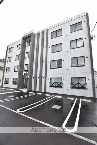 グランメール宮の沢駅の外観写真