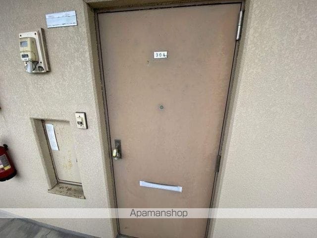 ビバリアIの玄関写真