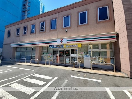 クレスト新田町[1DK/27.55m2]の周辺3