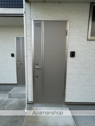 広島県広島市佐伯区五日市中央２丁目[1R/22.21m2]のエントランス2