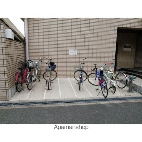 プリンスコート新高の内装写真
