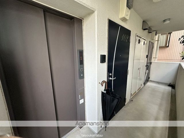 グランヴェルデ上荒田の玄関写真