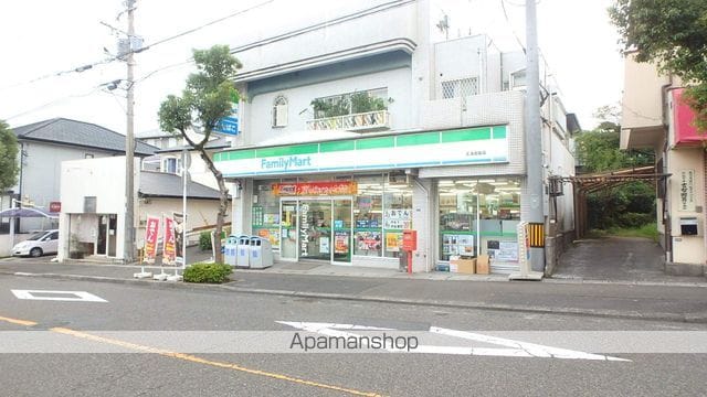 ファミーユ蘭の周辺写真