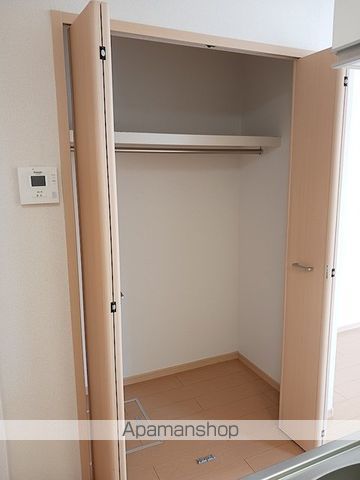 メゾンオーブCの内装写真