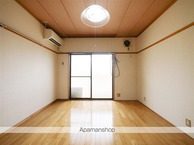 オリーブ荘の内装写真