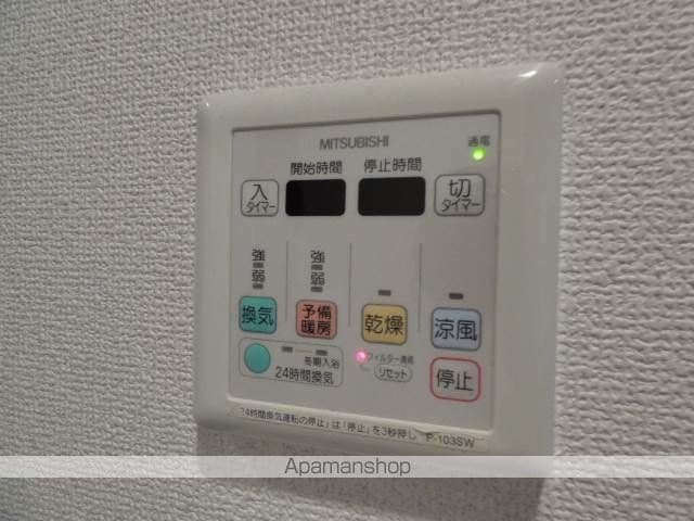 レジュールアッシュ江坂の内装写真