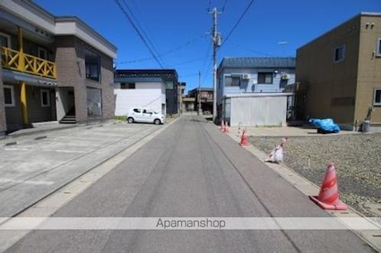 メゾンＭＩＴＳＵＩ[1R/29.12m2]の周辺2