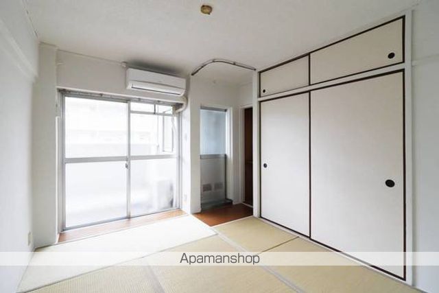 ビレッジハウス栗ヶ沢4号棟の内装写真