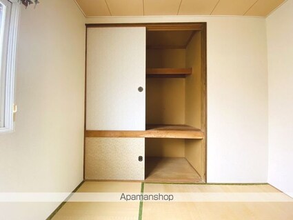 コーポサンシ２号棟[2LDK/49.33m2]の収納