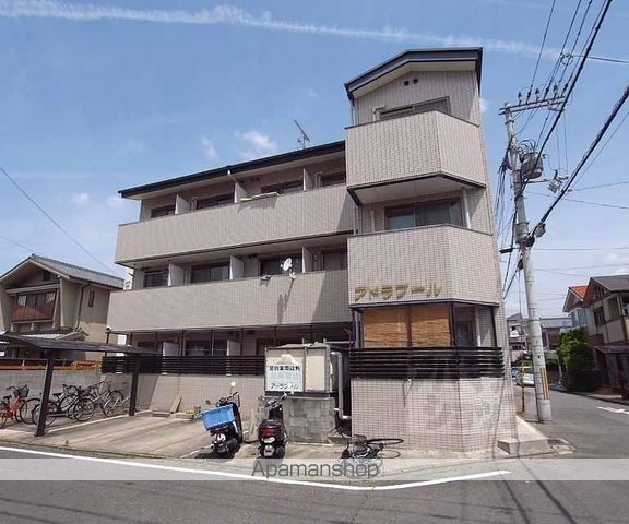 アドラブールの外観写真