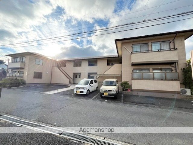 マジェスティ2000の外観写真