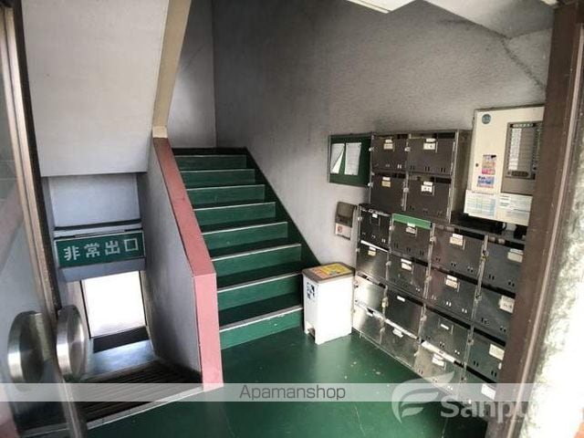 第94杉フラットの玄関写真