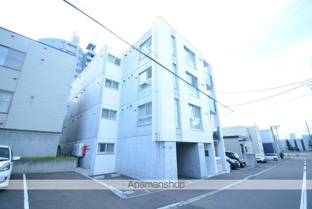 CREA月寒東の外観写真