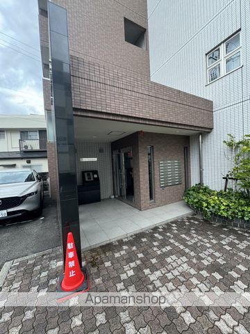 AMOURDAIKUMACHIの玄関写真