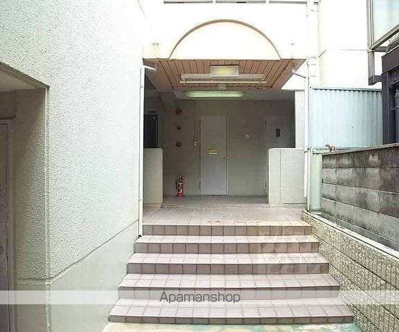 ニューシャトー西洞院の外観写真