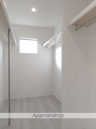 和歌山県和歌山市関戸３丁目[3LDK/98.7m2]の収納