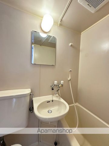 環マンションの内装写真