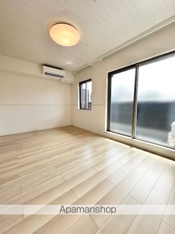枚方市 3階建 新築の内装写真