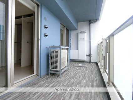 ＡＲＴ　ＲＥＳＩＤＥＮＣＥ　ＩＮ　ＯｏＴＡＫＡ－ｎｏ－ＭＯＲＩ[2LDK/57.39m2]のバルコニー