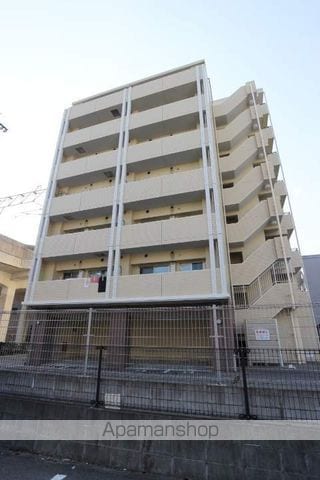 ラファセエスティーロ箱崎駅前の外観写真