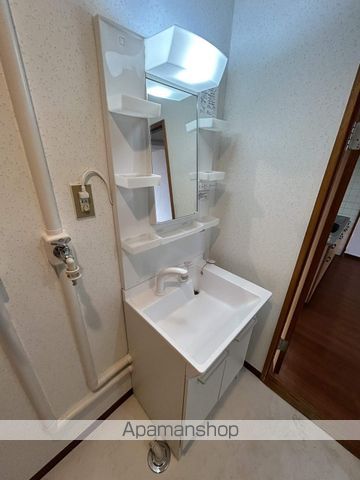 コスモロイヤル東苗穂B棟の内装写真