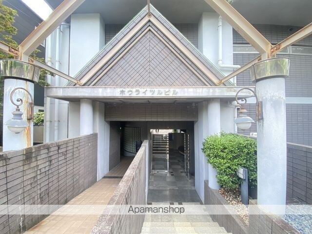 ホウライツルビル[4LDK/85.64m2]のエントランス1