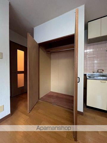 キャッスルコートS1の内装写真